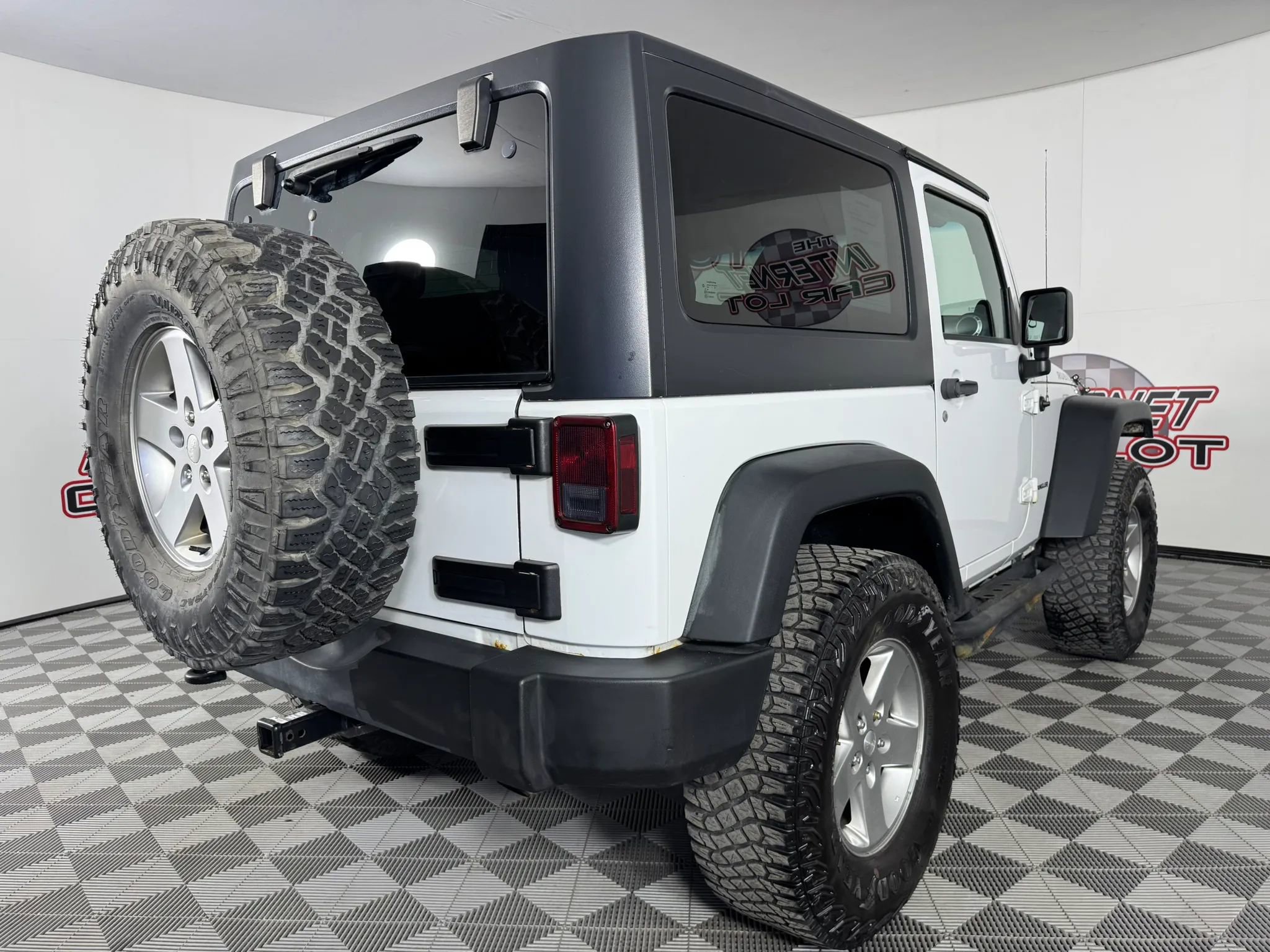 Used 2011 Jeep Wrangler Rubicon w/ Dual Top Group AWD/4WD image 25