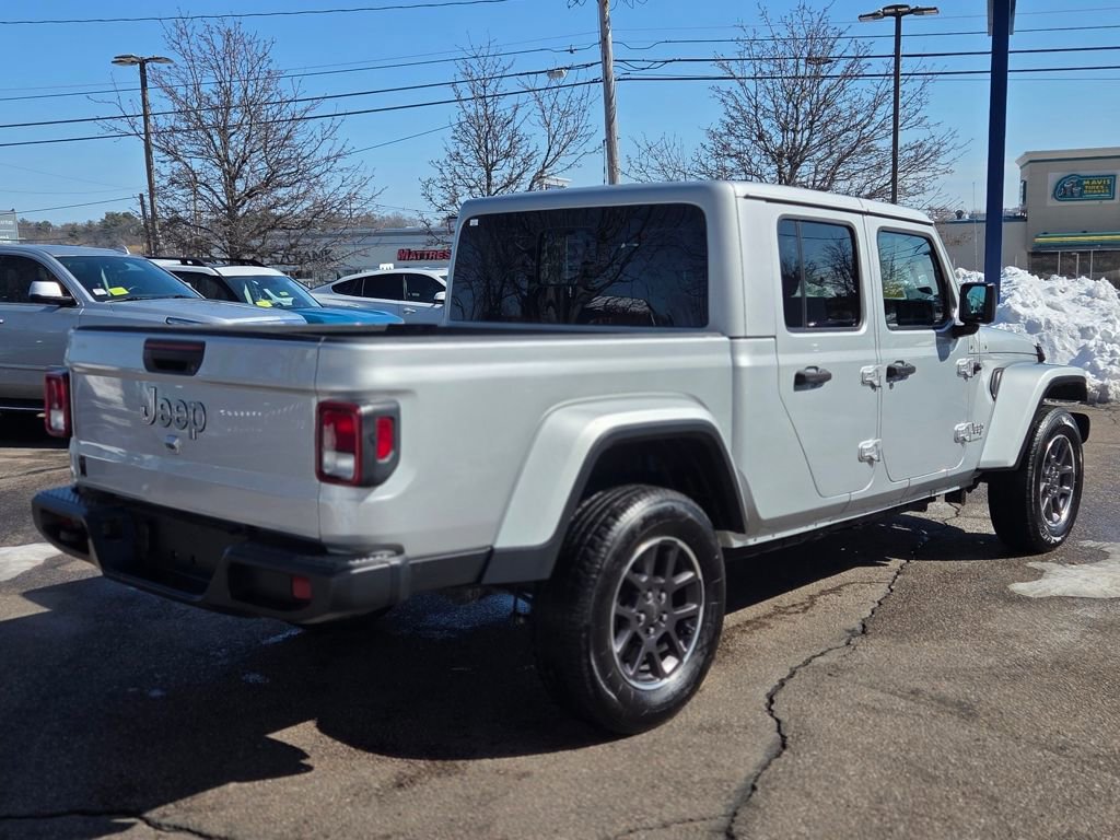 Used 2023 Jeep Gladiator Overland image 6