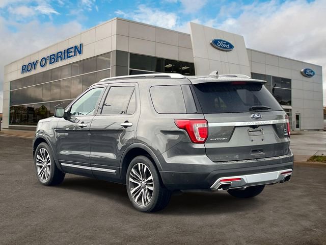 Used 2016 Ford Explorer Platinum AWD/4WD image 3