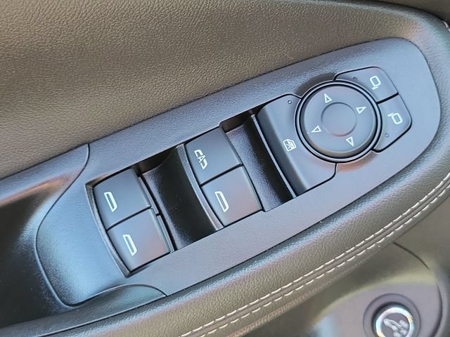 Certified 2024 Buick Encore GX Sport Touring AWD/4WD image 21