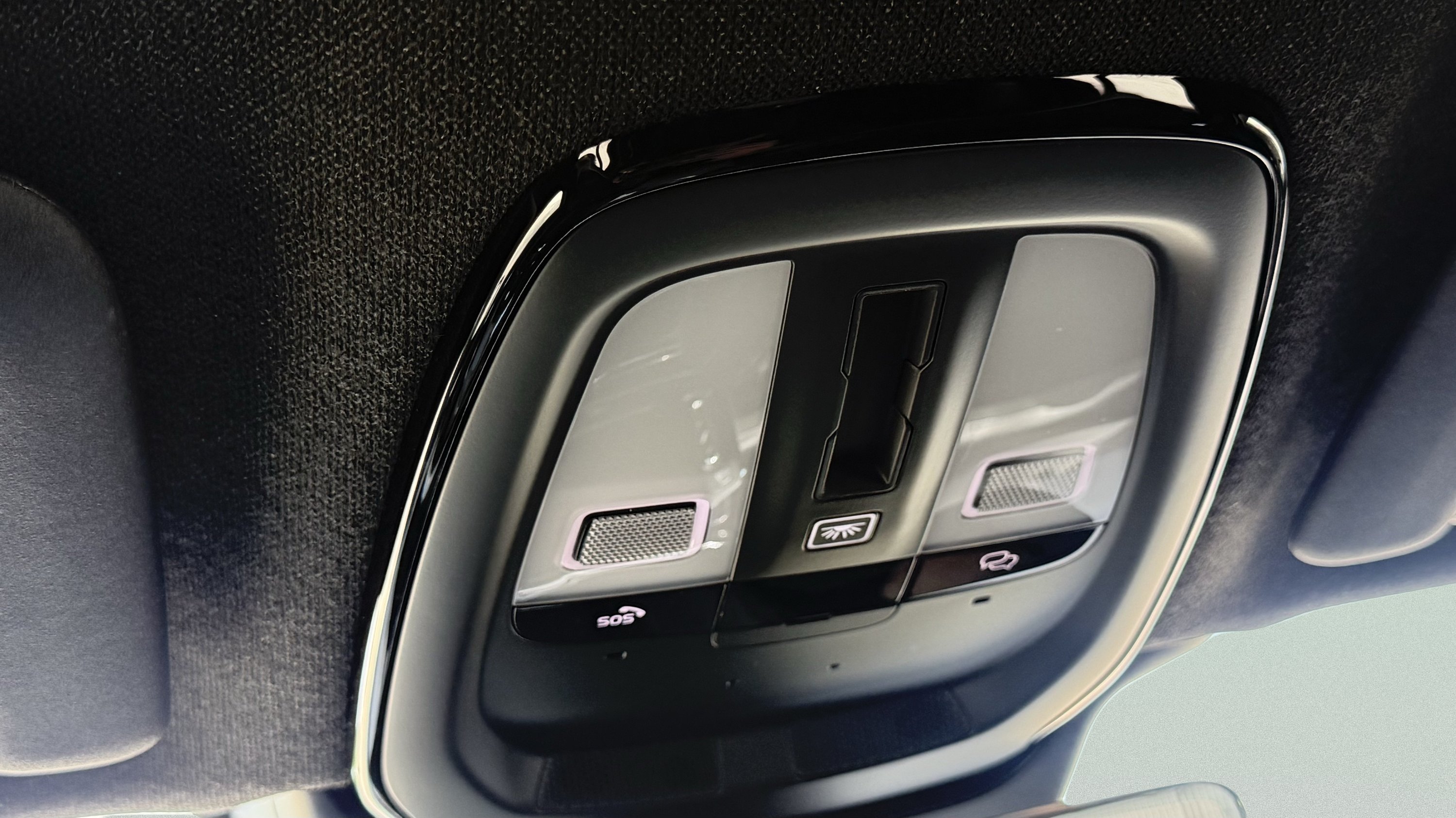 Used 2023 Volvo XC40 Recharge Ultimate AWD/4WD image 57