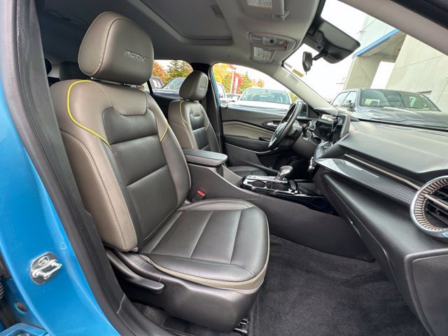 Used 2025 Chevrolet Trax ACTIV w/ Sunroof Package FWD image 25