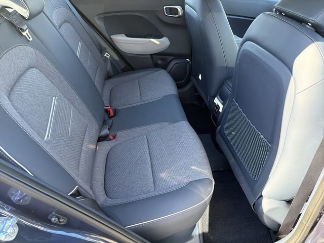 Certified 2025 Hyundai Venue Limited image 15