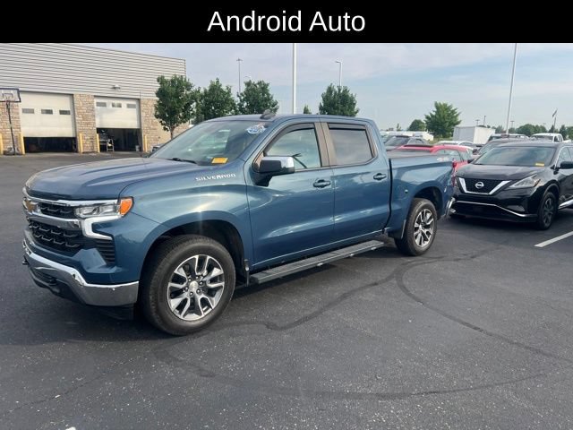 Used 2024 Chevrolet Silverado 1500 LT AWD/4WD image 10