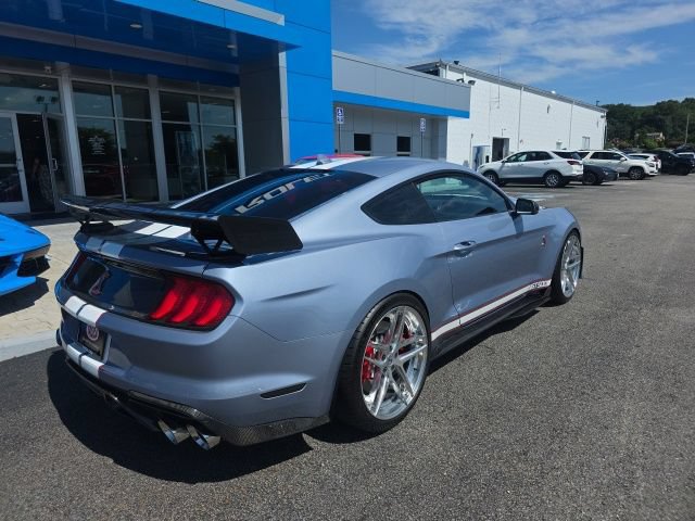 Used 2022 Ford Mustang Shelby GT500 w/ Technology Package RWD image 7