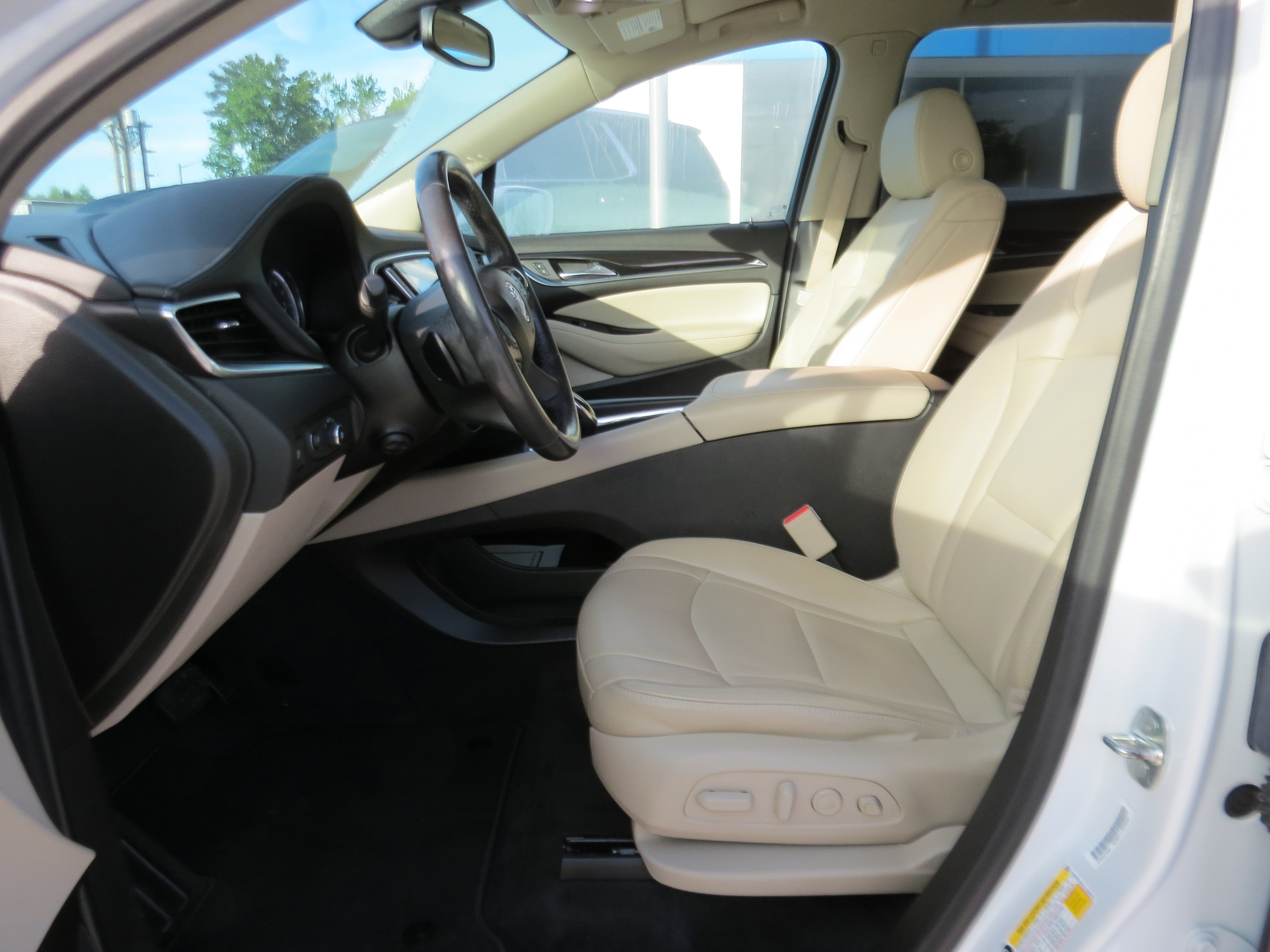 Certified 2020 Buick Enclave Premium w/ Trailering Package, 5000 lbs. FWD image 13