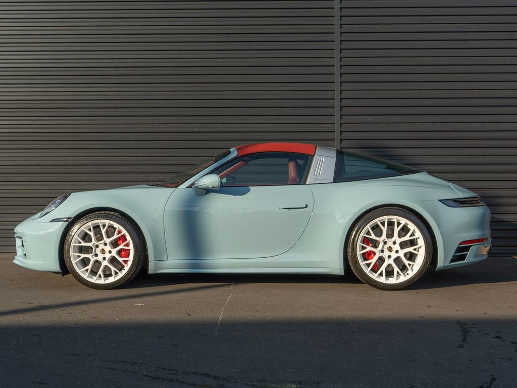 Certified 2023 Porsche 911 Targa 4 GTS image 2