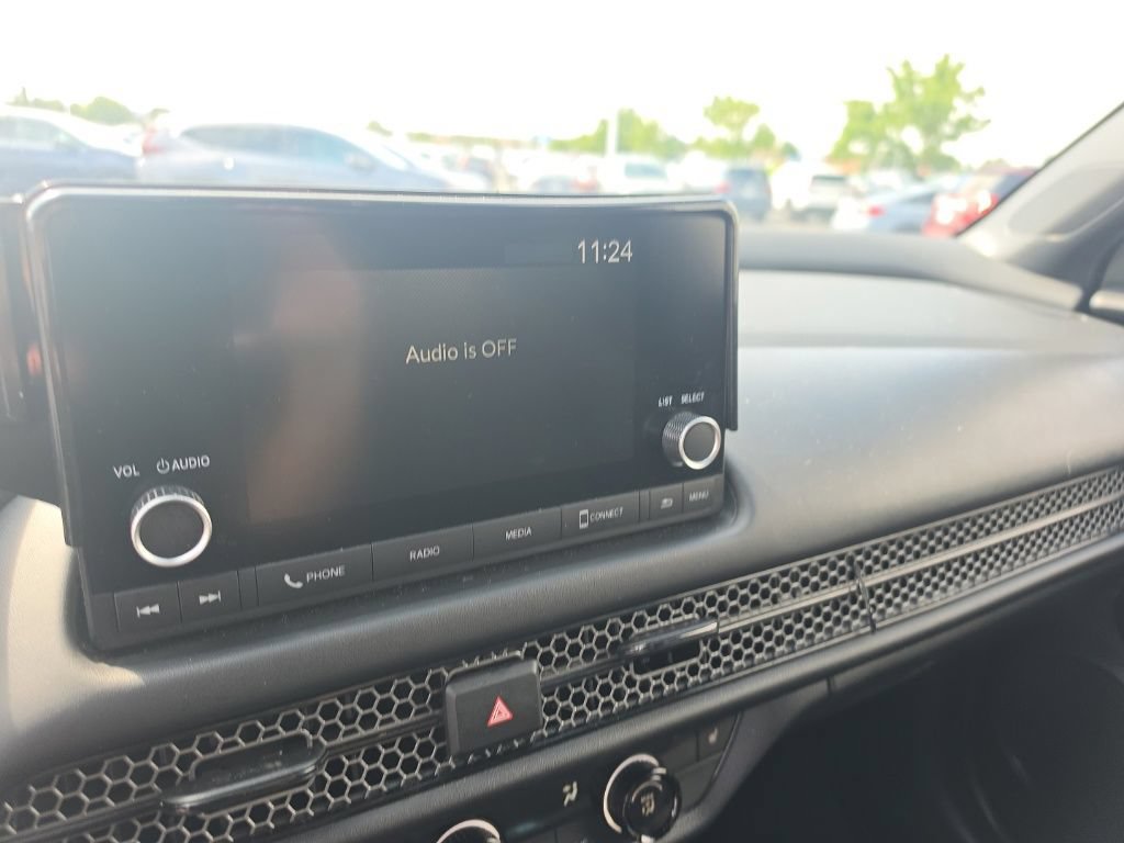 Certified 2025 Honda HR-V Sport image 19