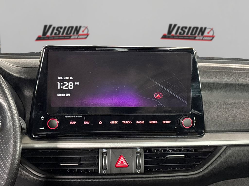 Used 2024 Kia Forte GT-Line w/ GT-Line Premium Package image 19