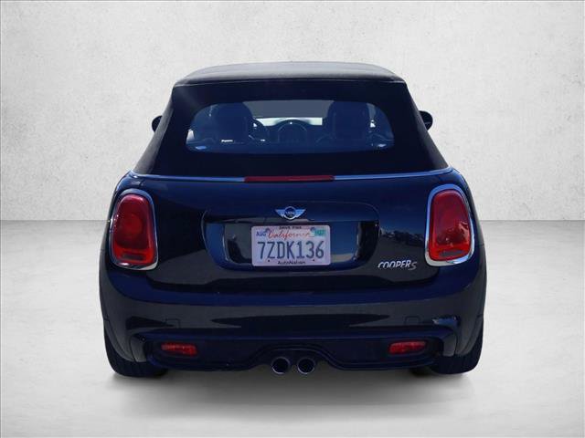 Used 2017 MINI Cooper S FWD image 4