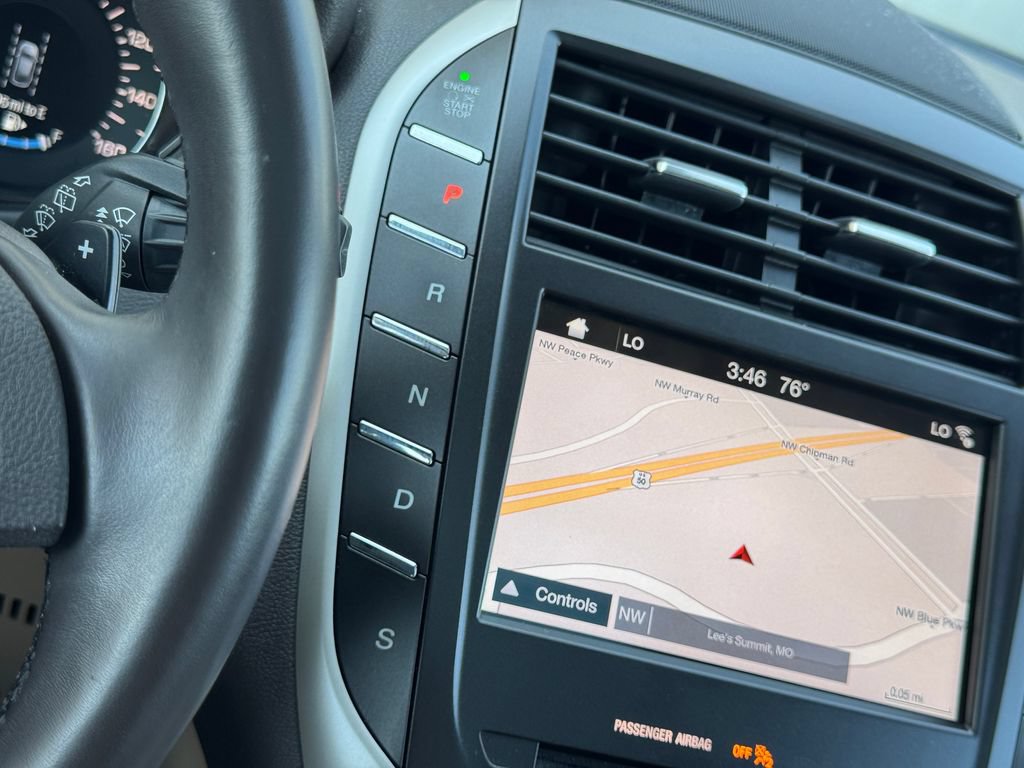 Used 2018 Lincoln MKC Reserve FWD image 26