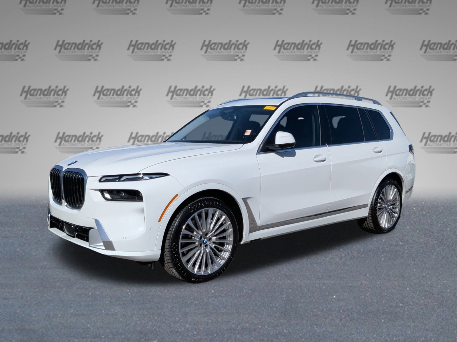 Certified 2025 BMW X7 xDrive40i w/ Premium Package image 5