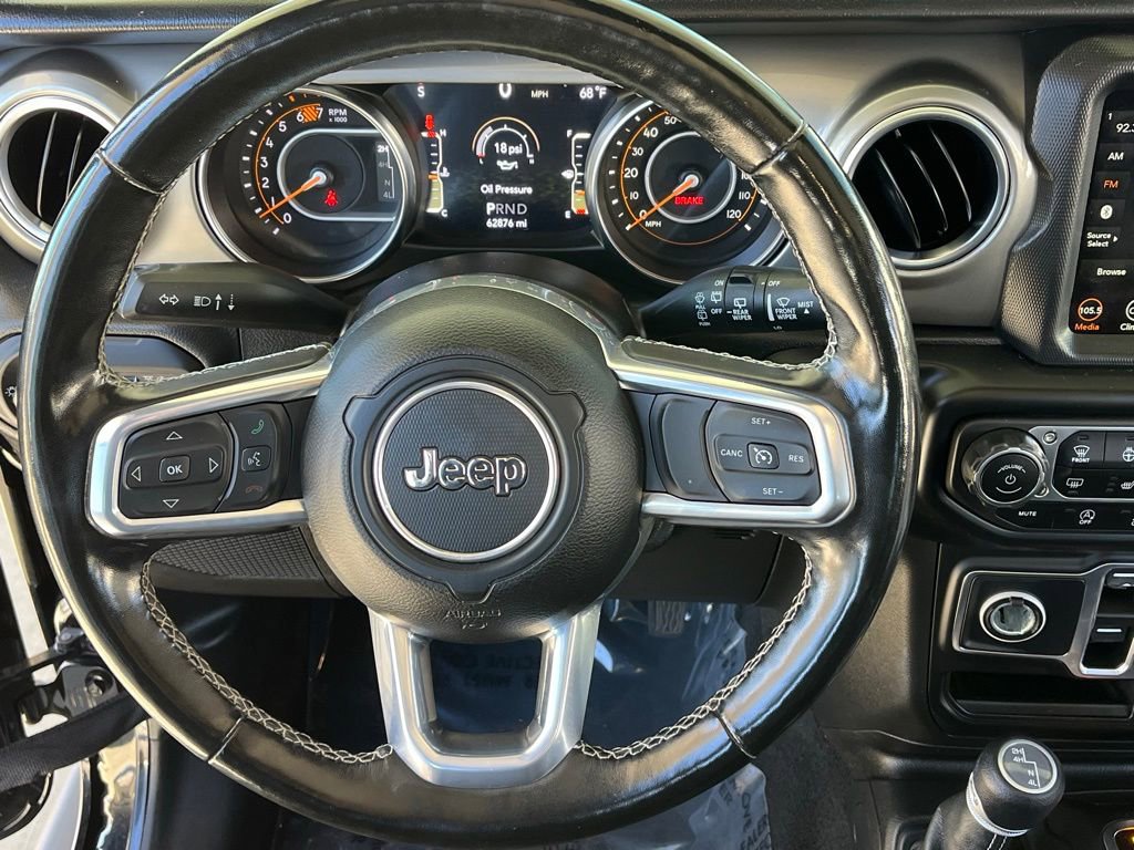 Used 2022 Jeep Wrangler Unlimited Sahara w/ Cold Weather Group AWD/4WD image 17