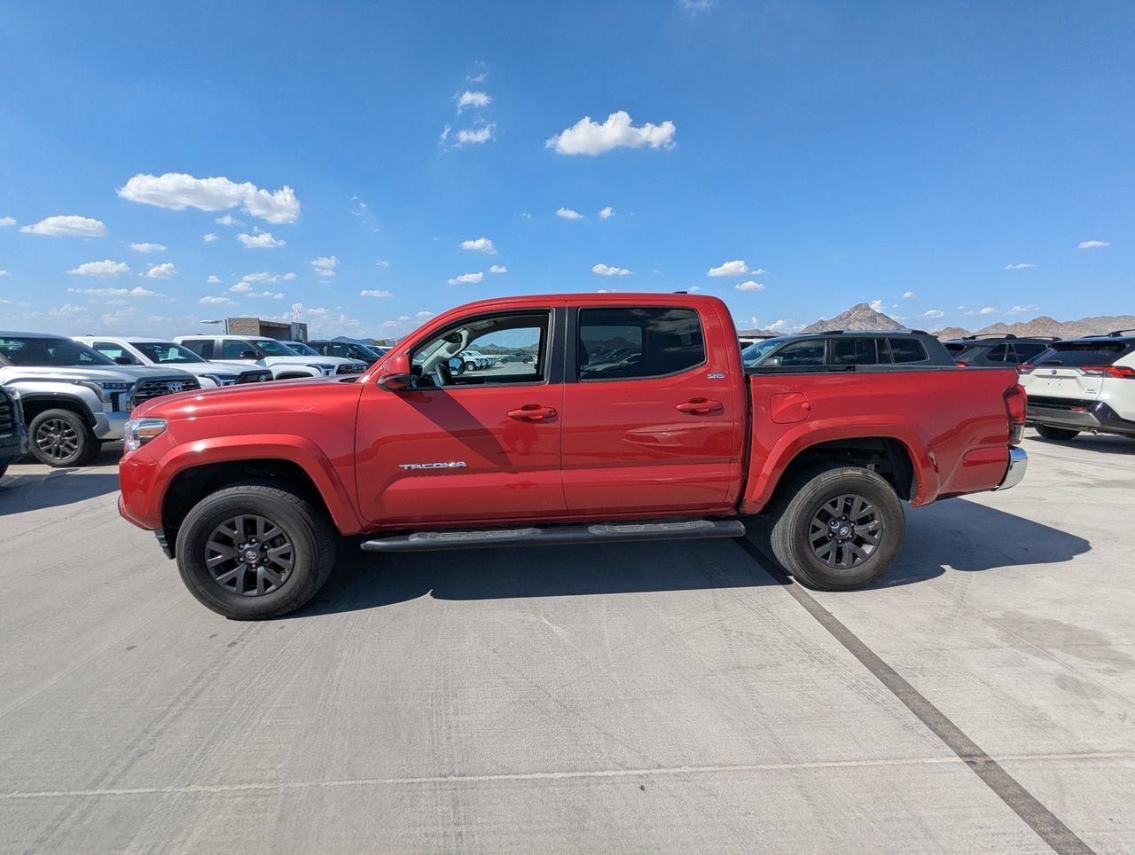 Used 2023 Toyota Tacoma SR5 RWD image 8