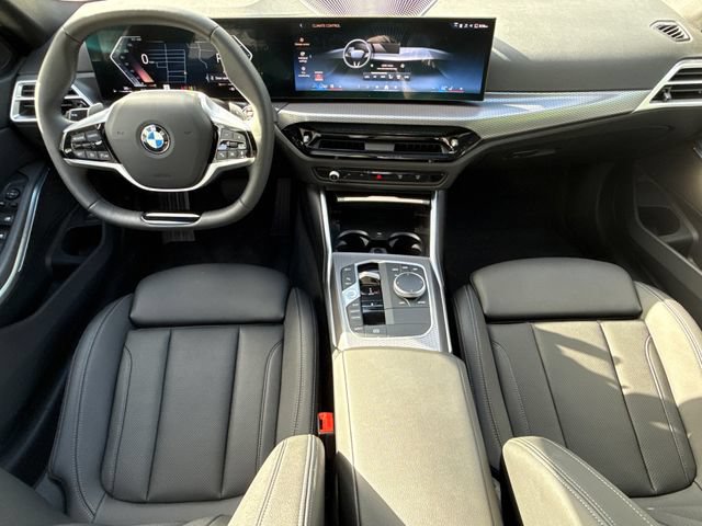 Used 2025 BMW 330i xDrive Sedan AWD/4WD image 11