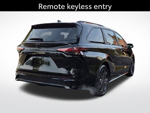 Certified 2026 Toyota Sienna XSE FWD image 7