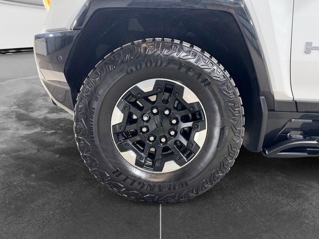 Used 2022 GMC Hummer EV Edition 1 w/ LPO, Illumination Package image 35