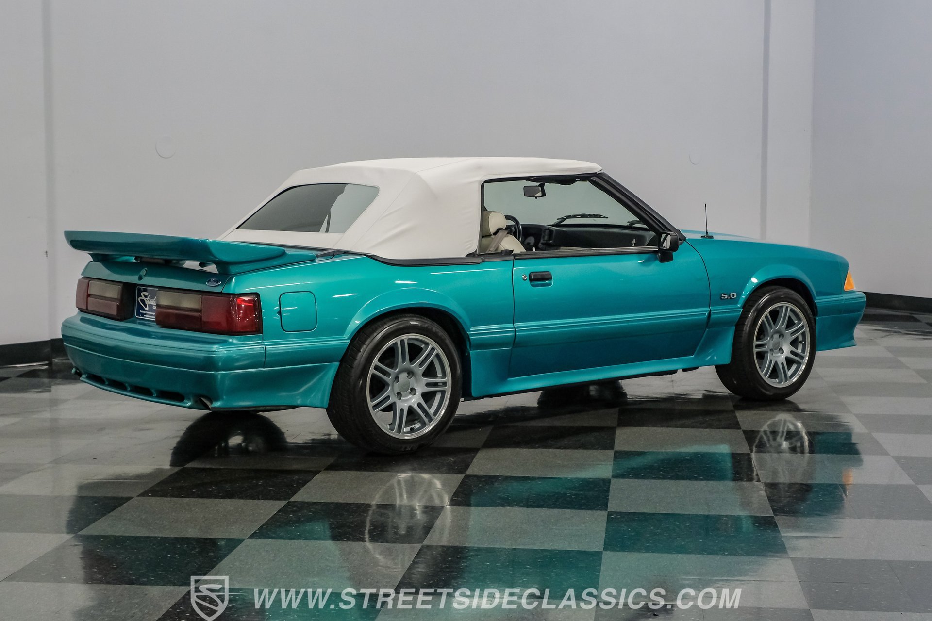 Used 1991 Ford Mustang LX RWD image 13