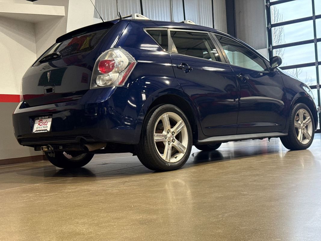 Used 2010 Pontiac Vibe AWD w/ Sun And Sound Package image 28