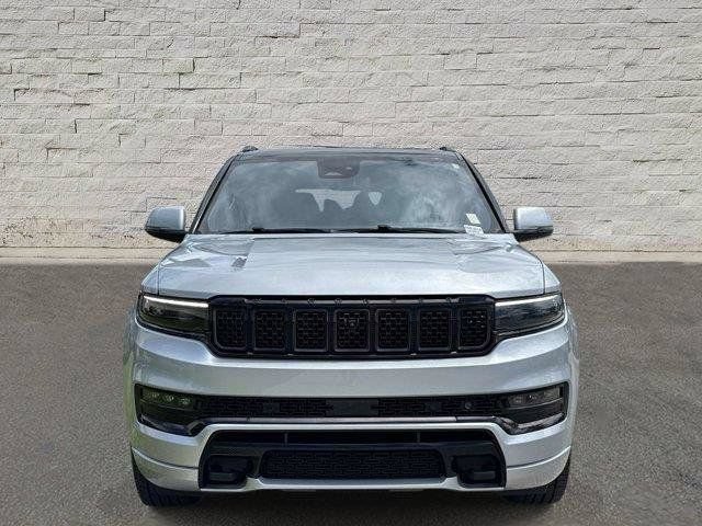 Used 2022 Jeep Grand Wagoneer Series II AWD/4WD image 8