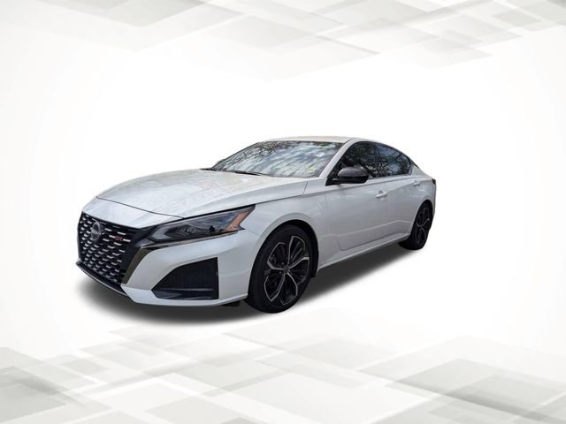 Used 2024 Nissan Altima 2.5 SR image 4