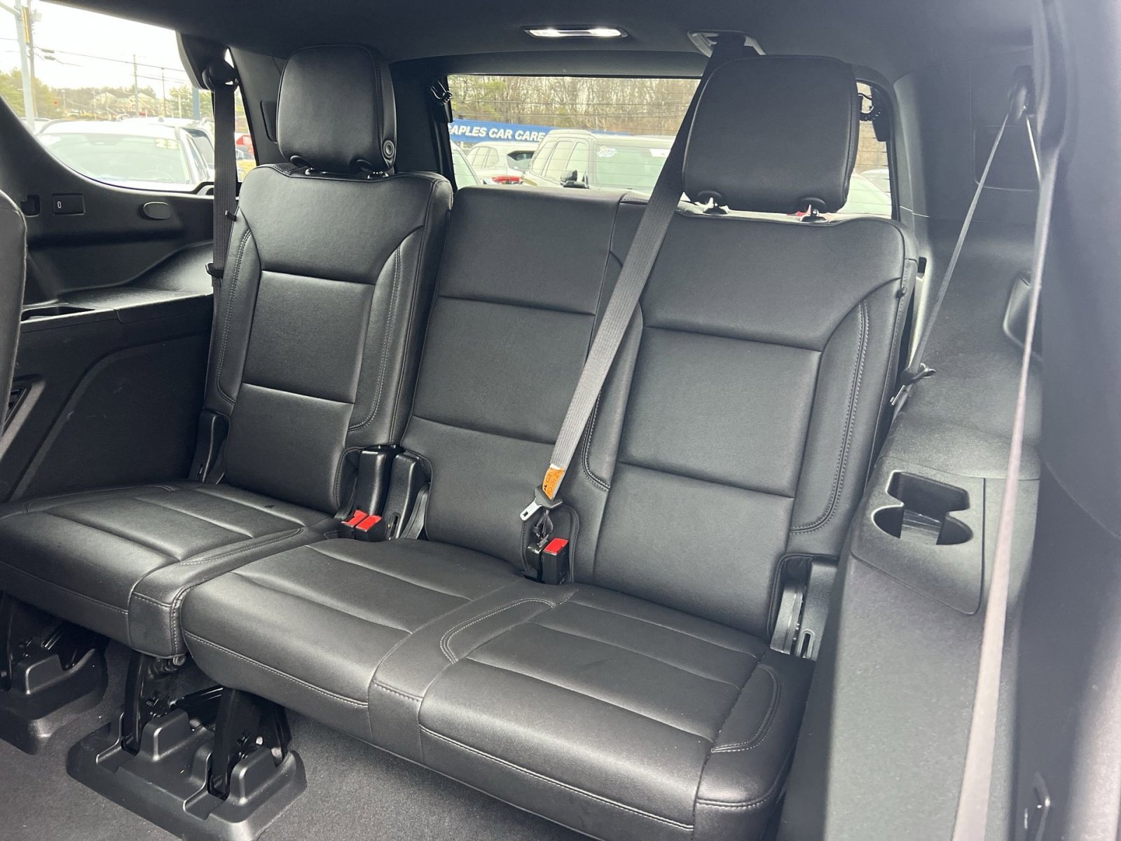 Used 2023 Chevrolet Tahoe Z71 w/ Luxury Package image 26