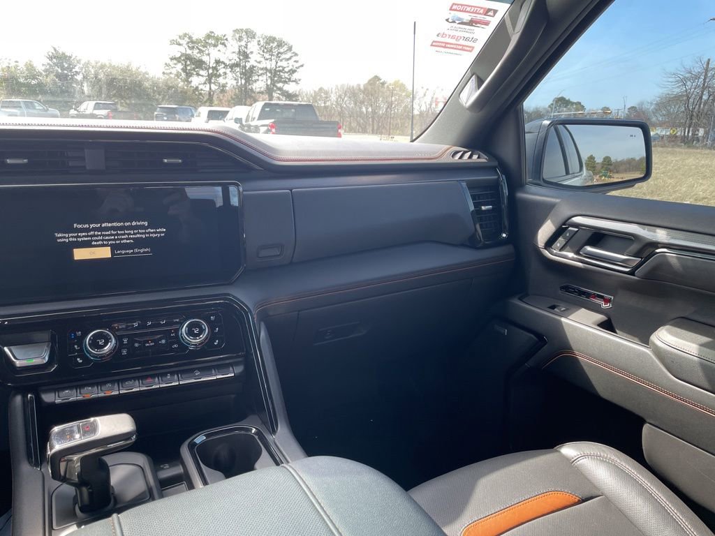 Used 2024 GMC Sierra 1500 AT4 w/ AT4 Premium Package image 22