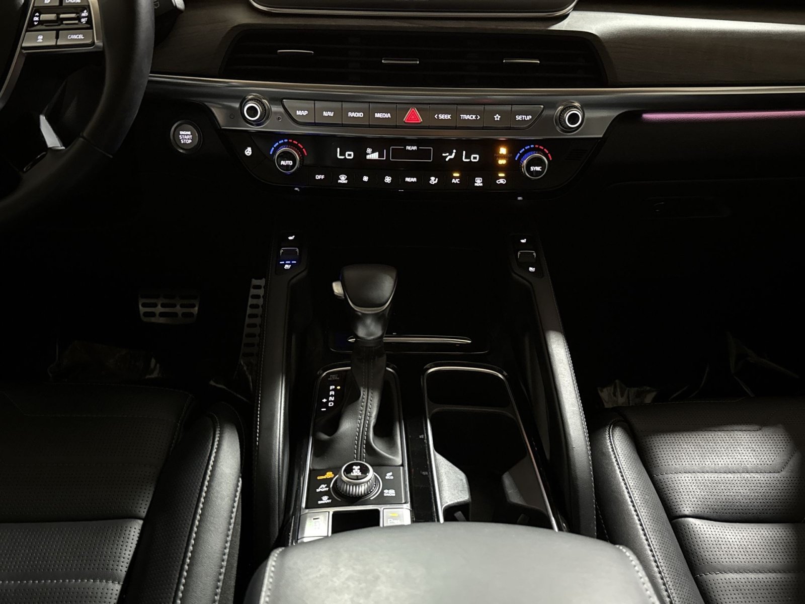 Used 2022 Kia Telluride SX w/ SX Prestige Package AWD/4WD image 28