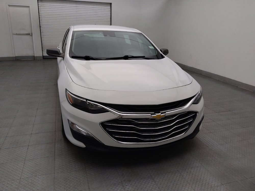 Used 2023 Chevrolet Malibu LS FWD image 14