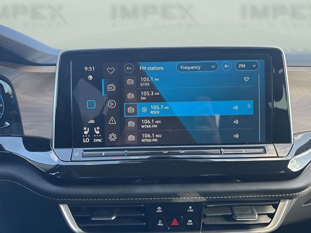 Used 2025 Volkswagen Atlas SE FWD image 18
