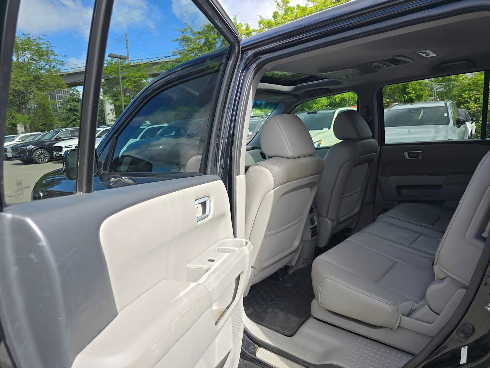 Used 2015 Honda Pilot EX-L image 16