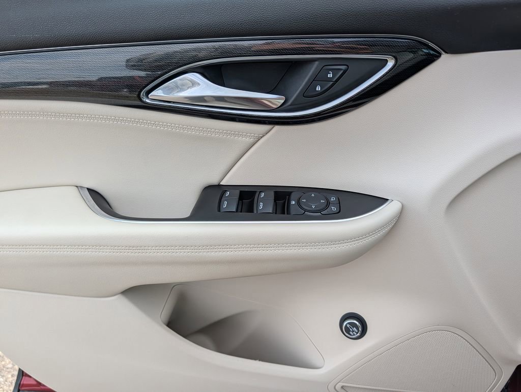 Used 2021 Buick Envision Preferred AWD/4WD image 19