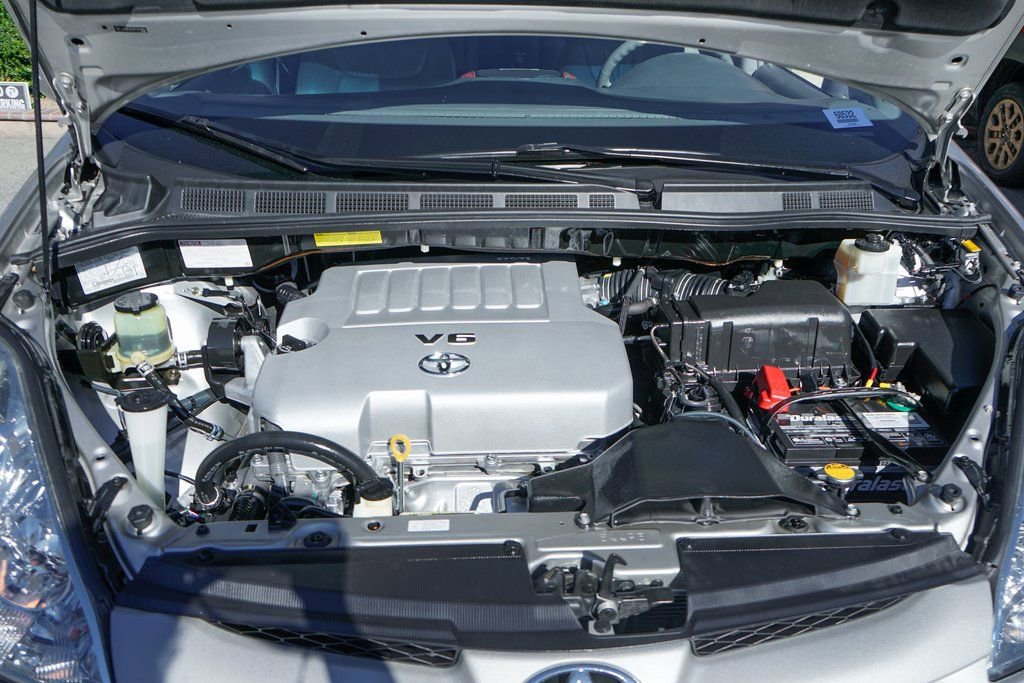 Used 2007 Toyota Sienna XLE image 16