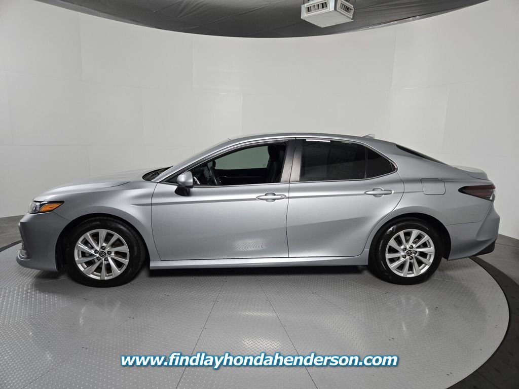 Used 2024 Toyota Camry LE FWD image 3