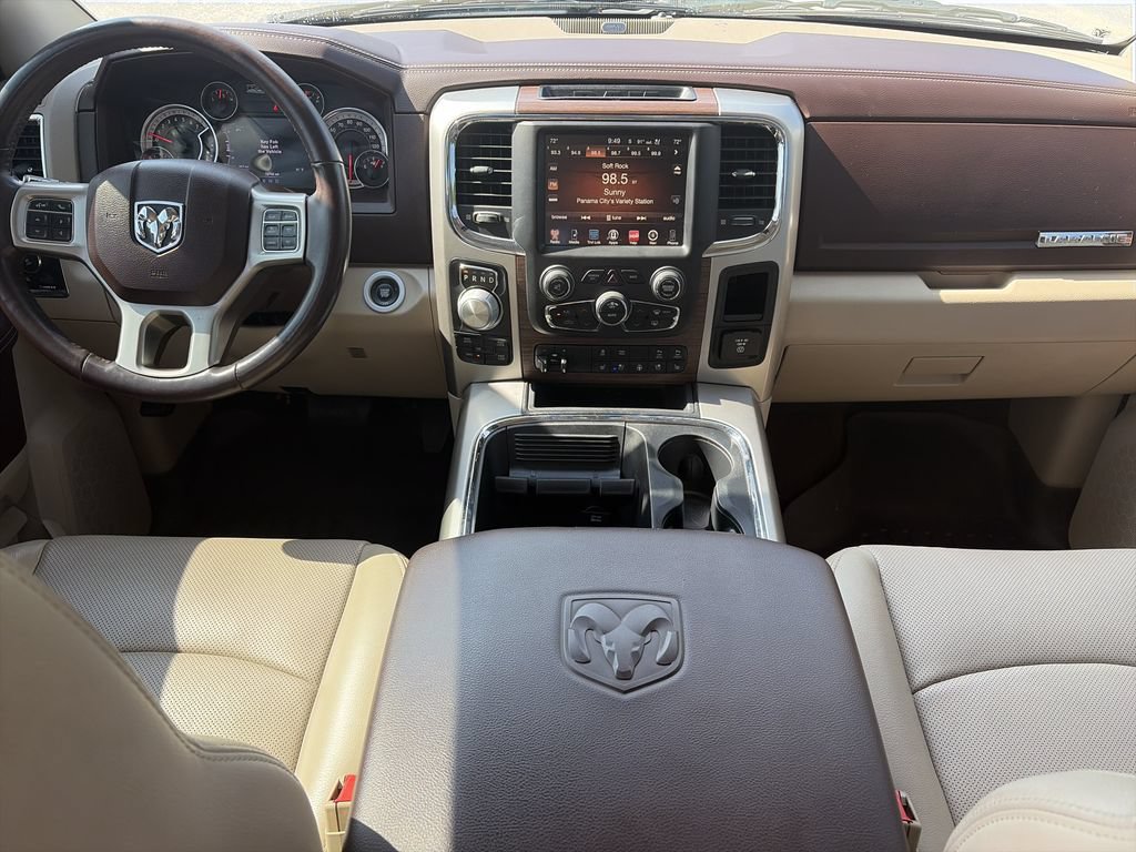 Used 2017 RAM 1500 Laramie w/ Convenience Group AWD/4WD image 13