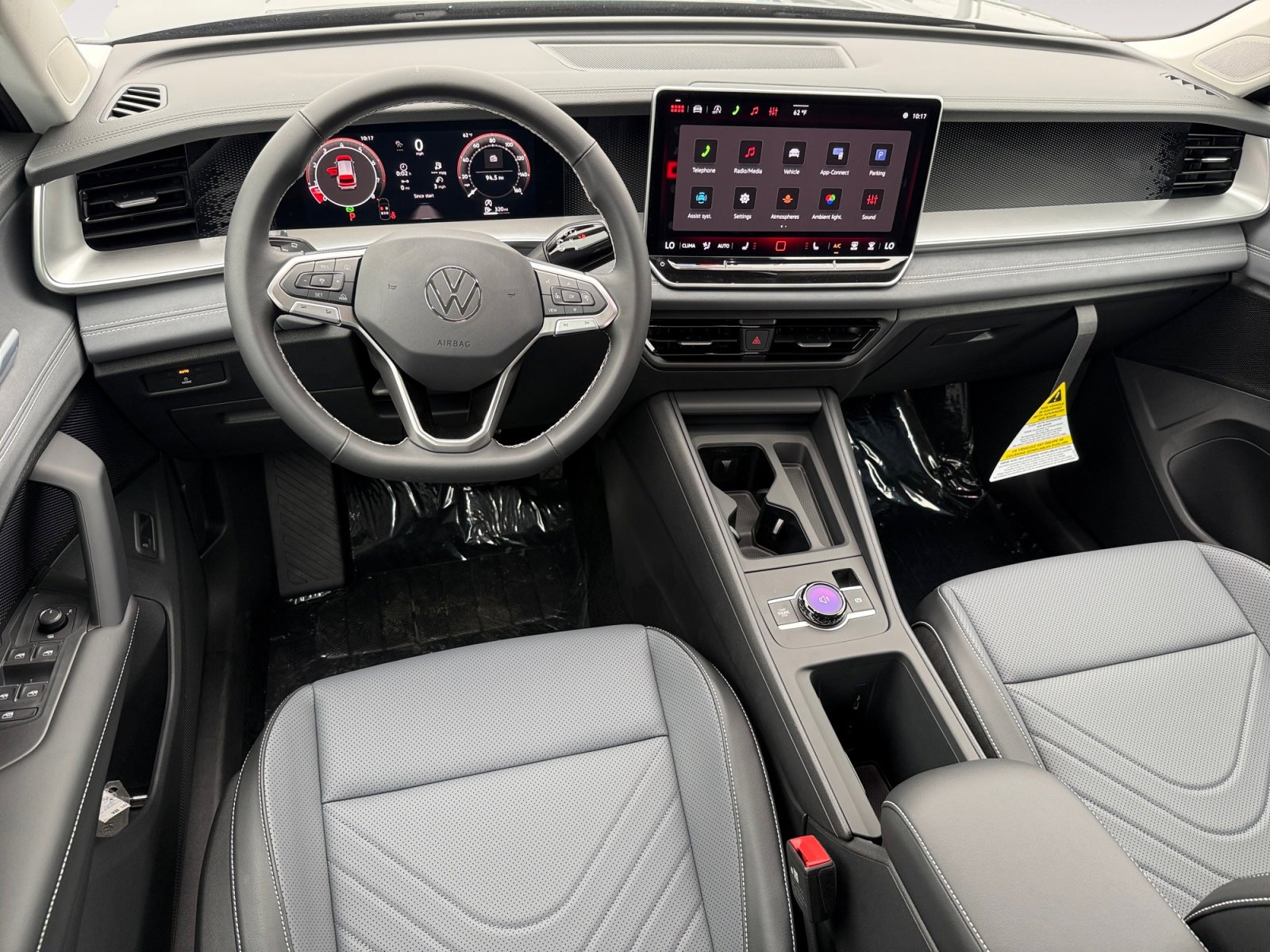 New 2026 Volkswagen Tiguan SE FWD image 15