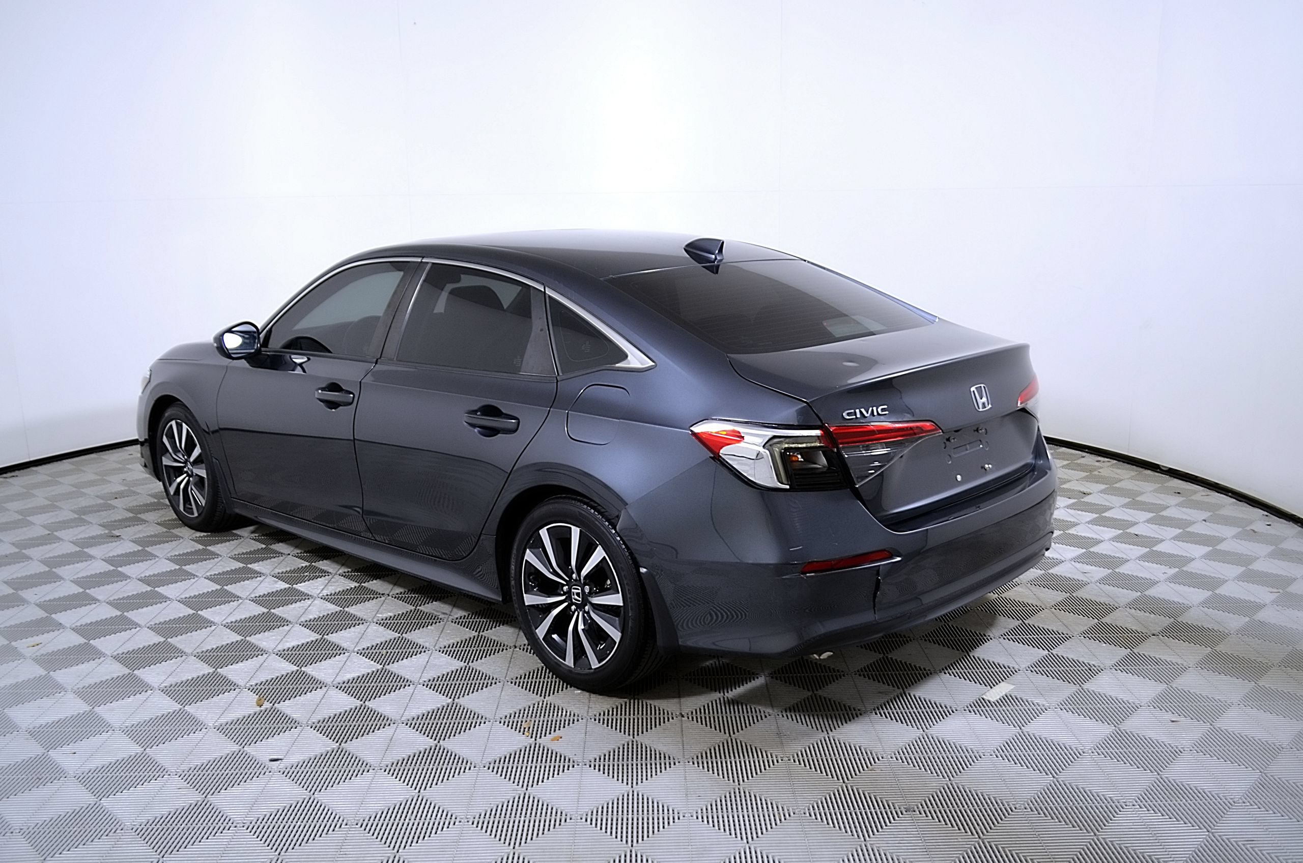 Used 2024 Honda Civic EX image 10