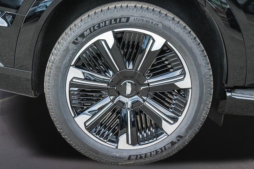 Used 2025 Cadillac Escalade IQ Sport 2 image 21