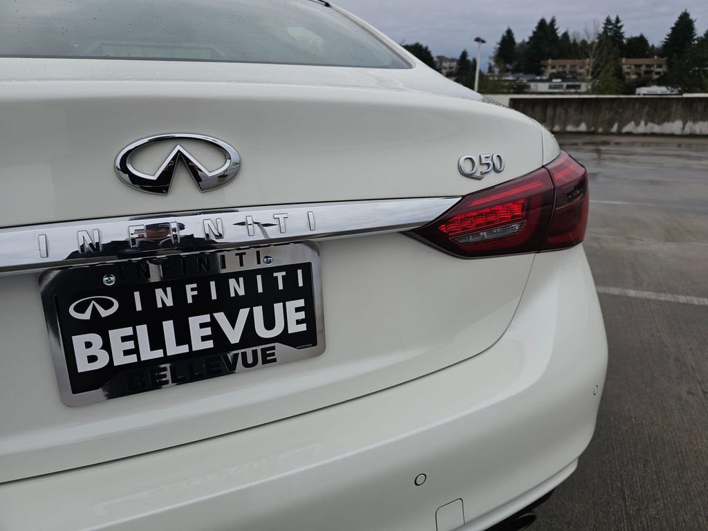 Used 2021 INFINITI Q50 Sensory image 16