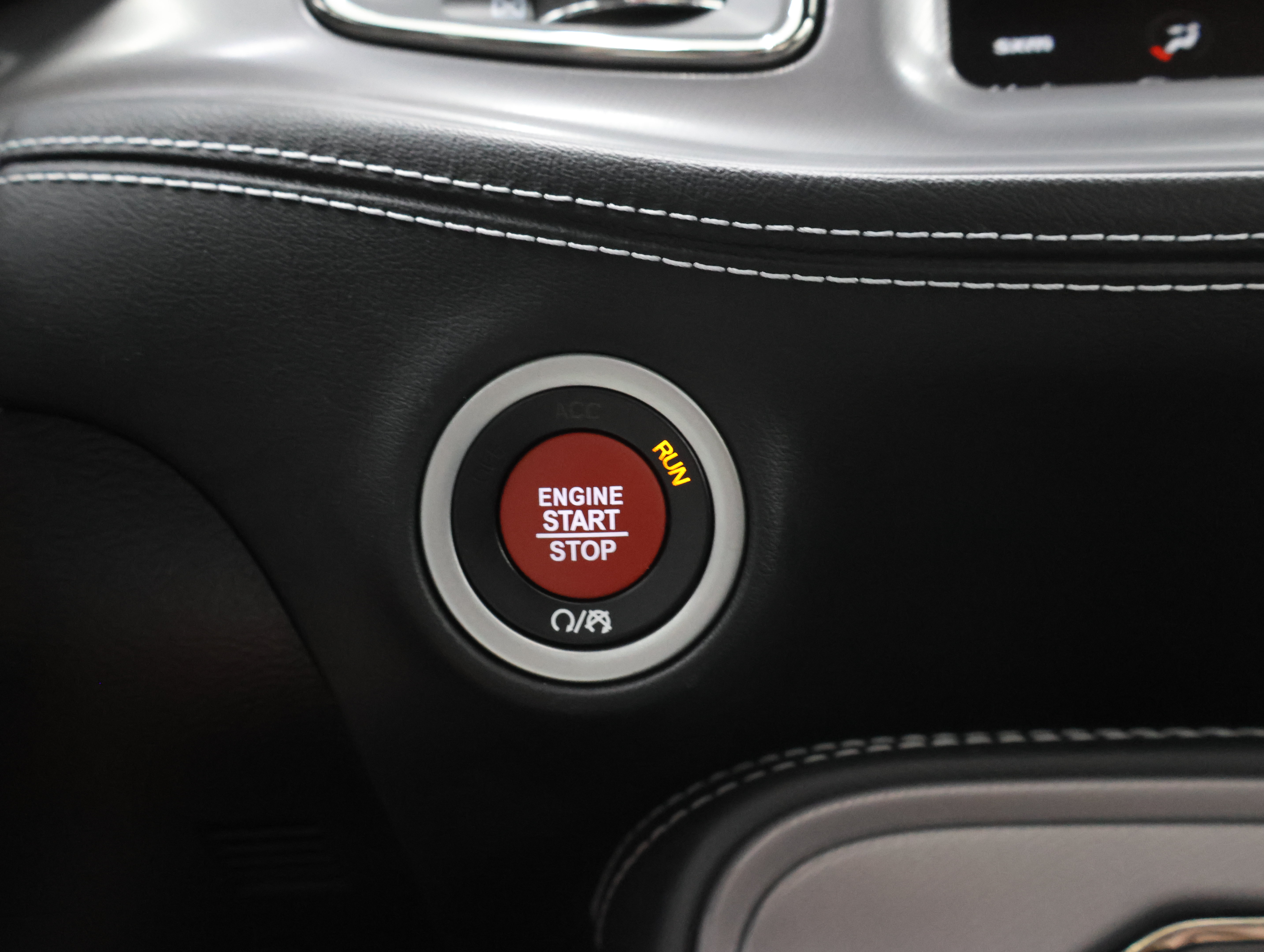 Used 2023 Dodge Challenger SRT Hellcat RWD image 45