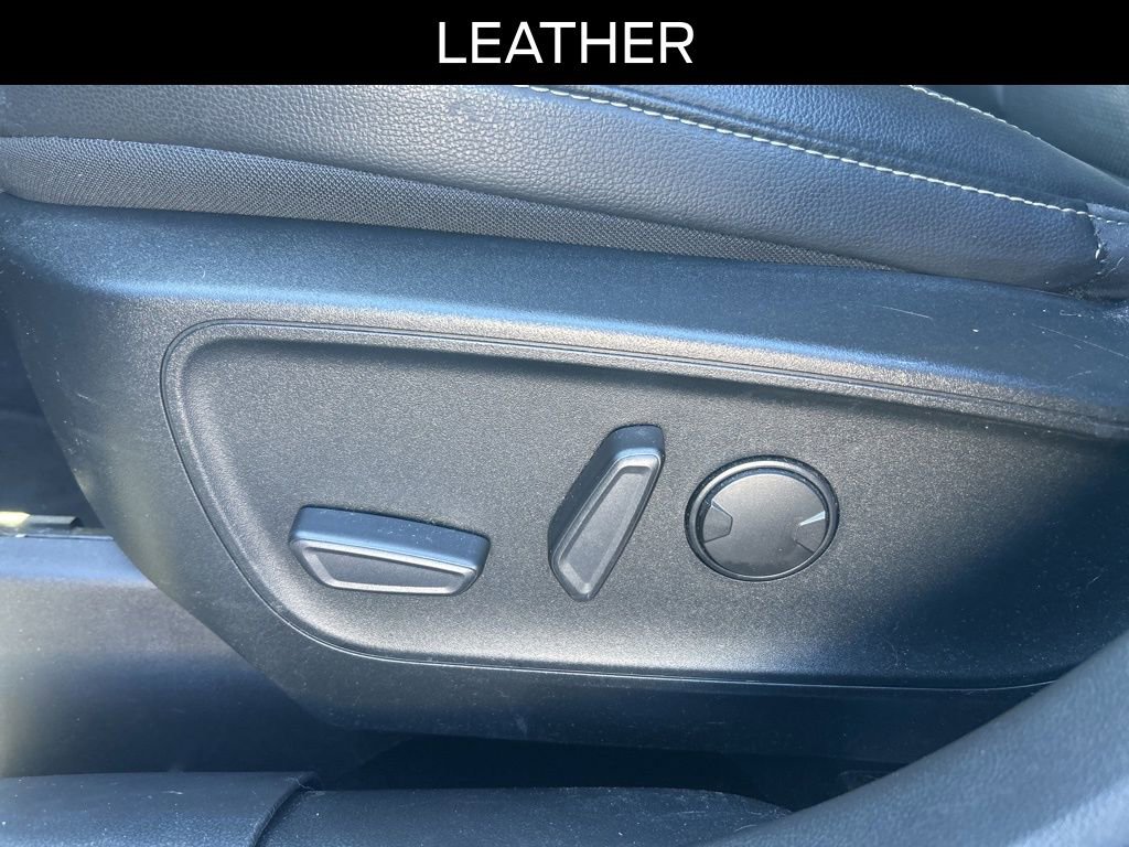 Certified 2020 Ford Escape SEL image 12