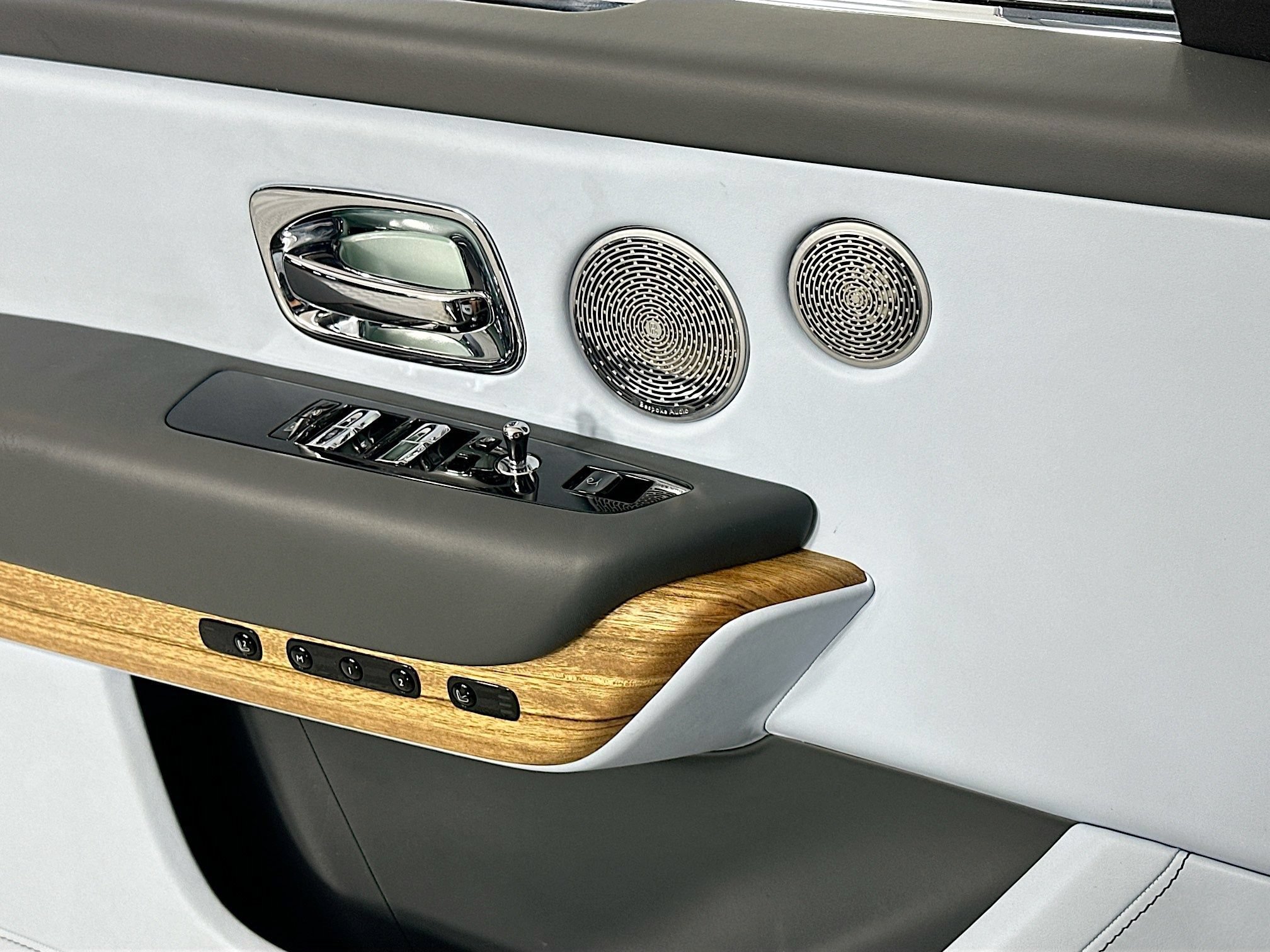 Certified 2019 Rolls-Royce Cullinan AWD/4WD image 18
