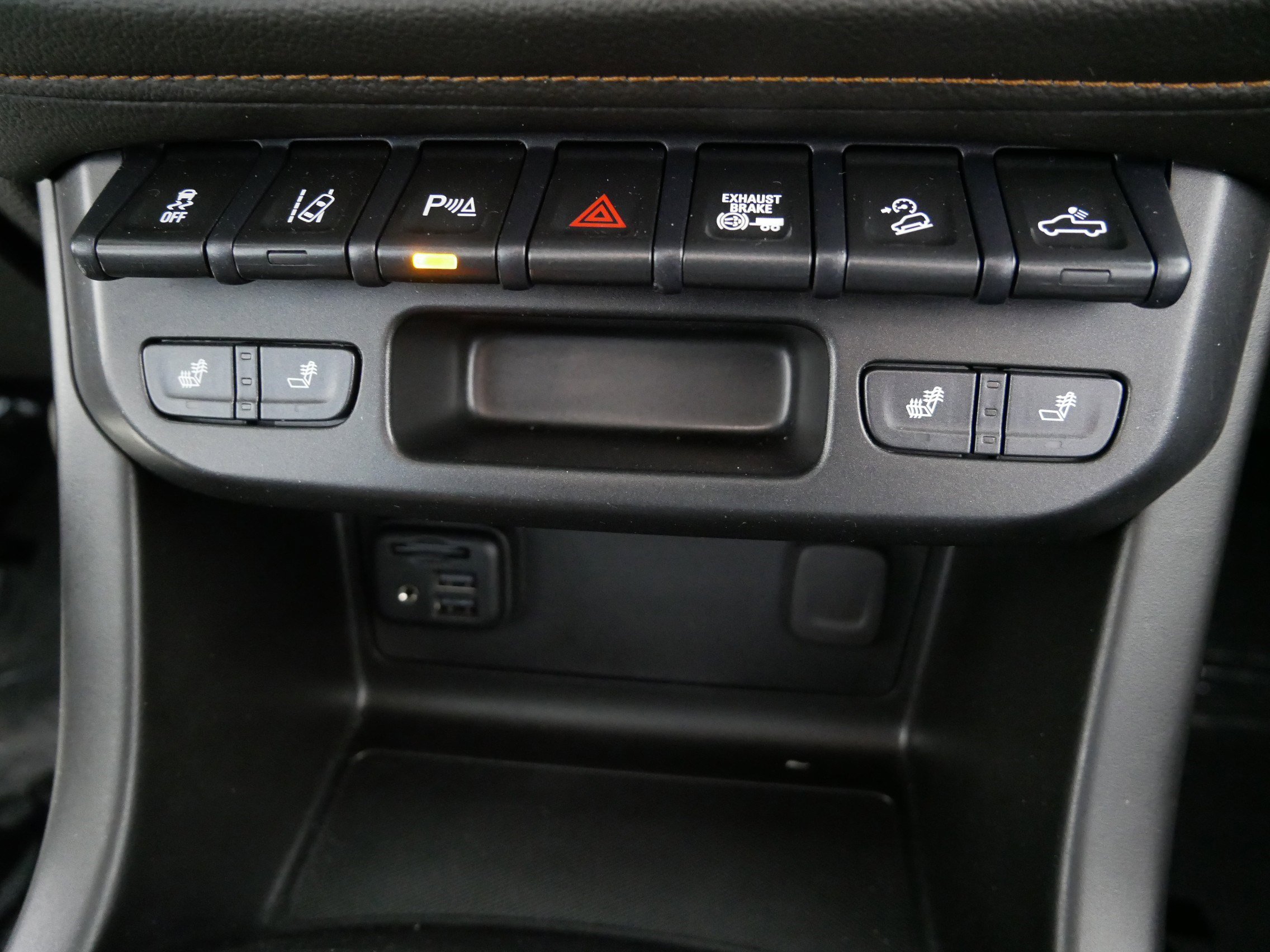 Certified 2022 GMC Canyon AT4 image 30