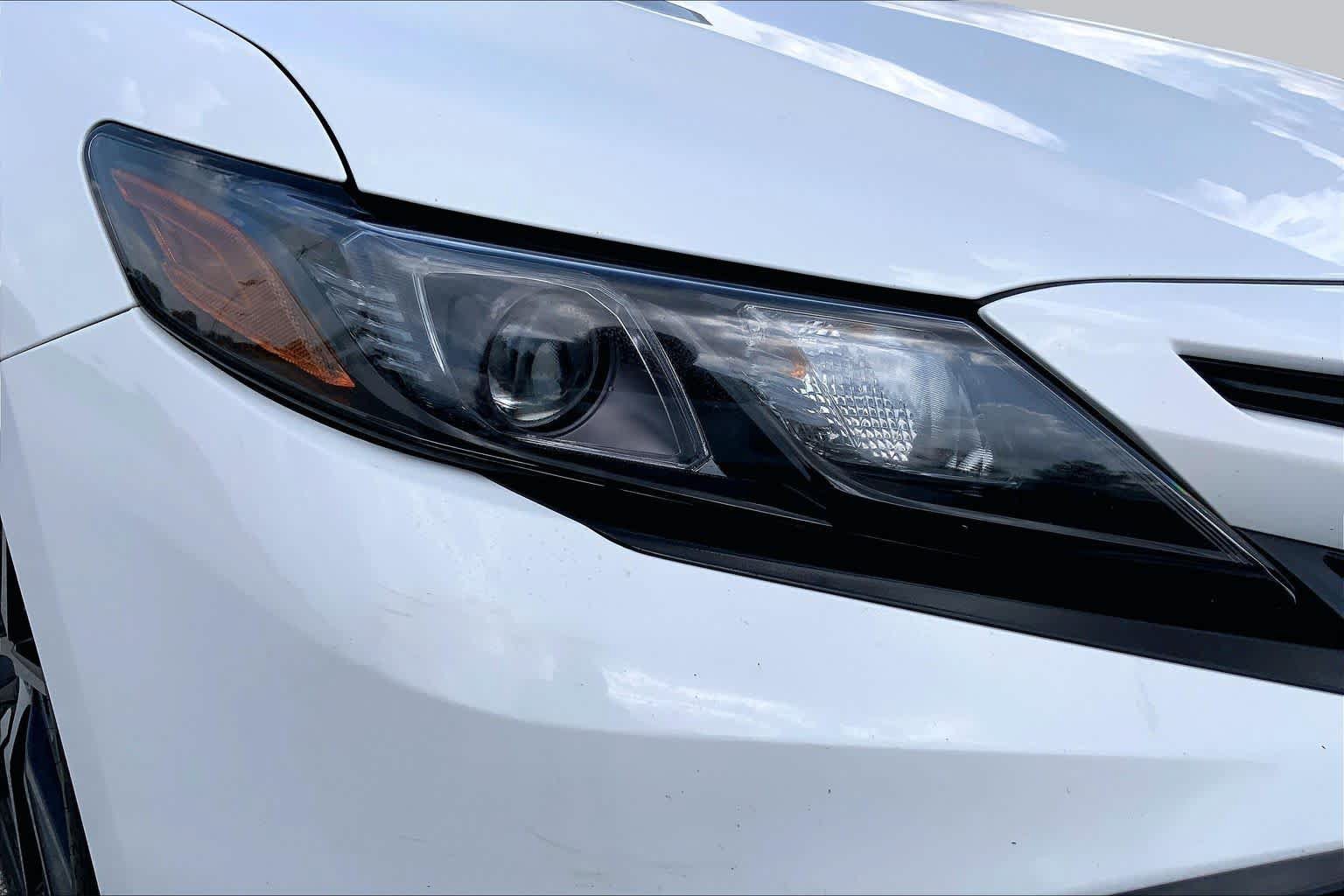 Used 2023 Toyota Camry SE FWD image 27