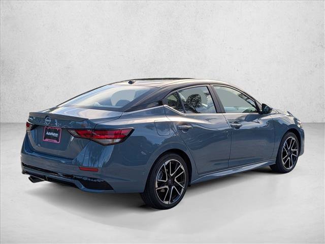 Certified 2025 Nissan Sentra SR FWD image 2