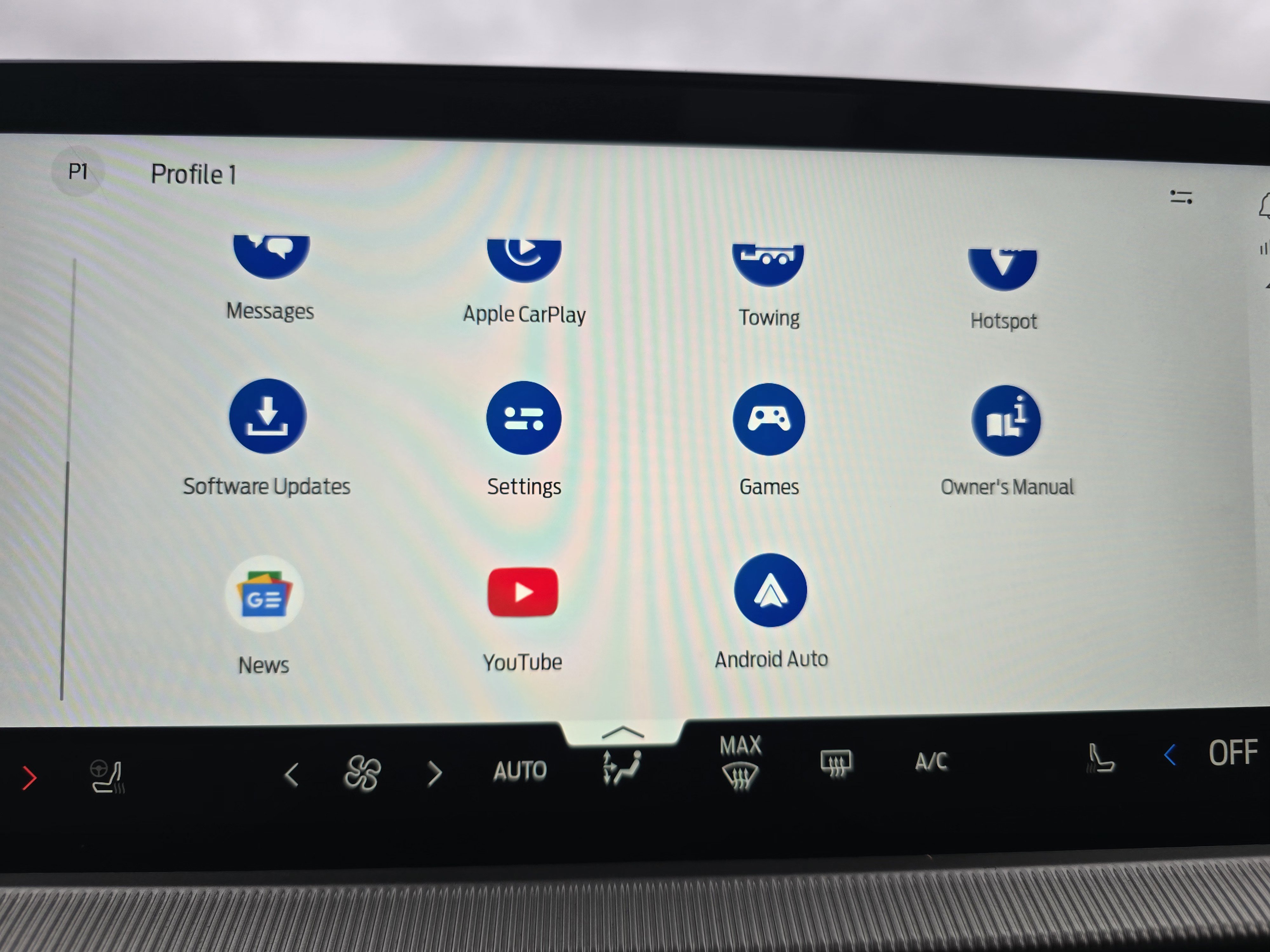 Certified 2025 Ford Explorer Platinum w/ LUX Leather Package image 32