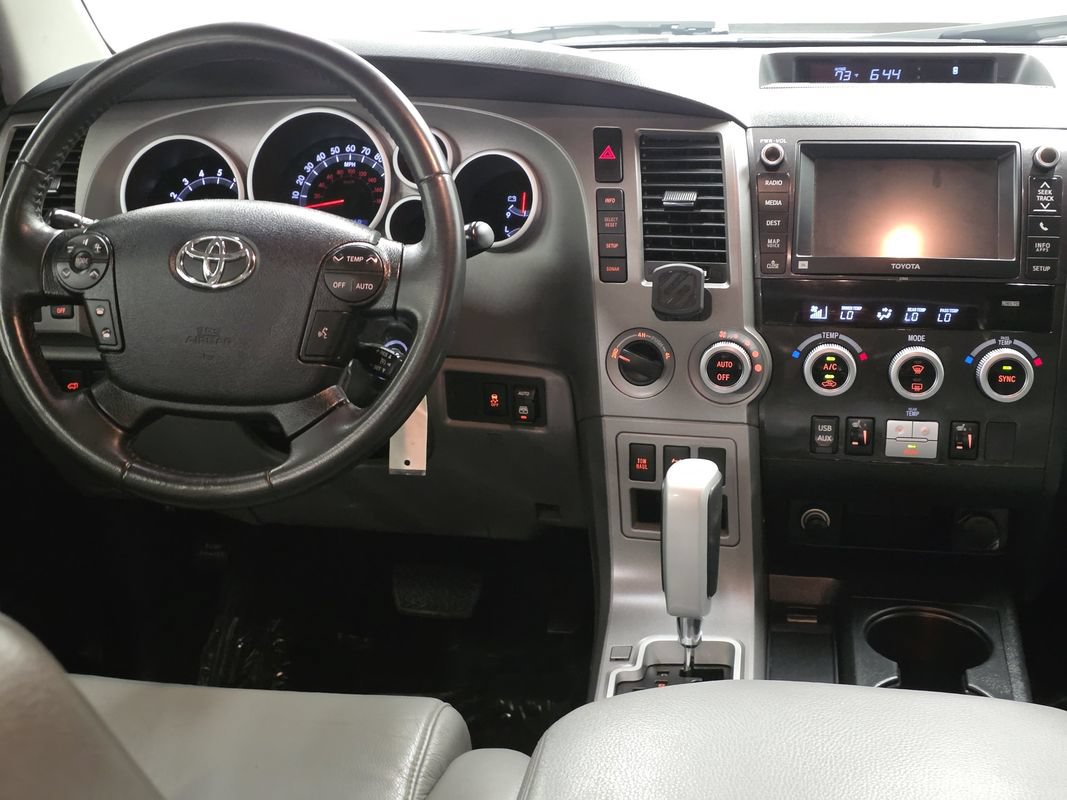 Used 2013 Toyota Sequoia Limited AWD/4WD image 17