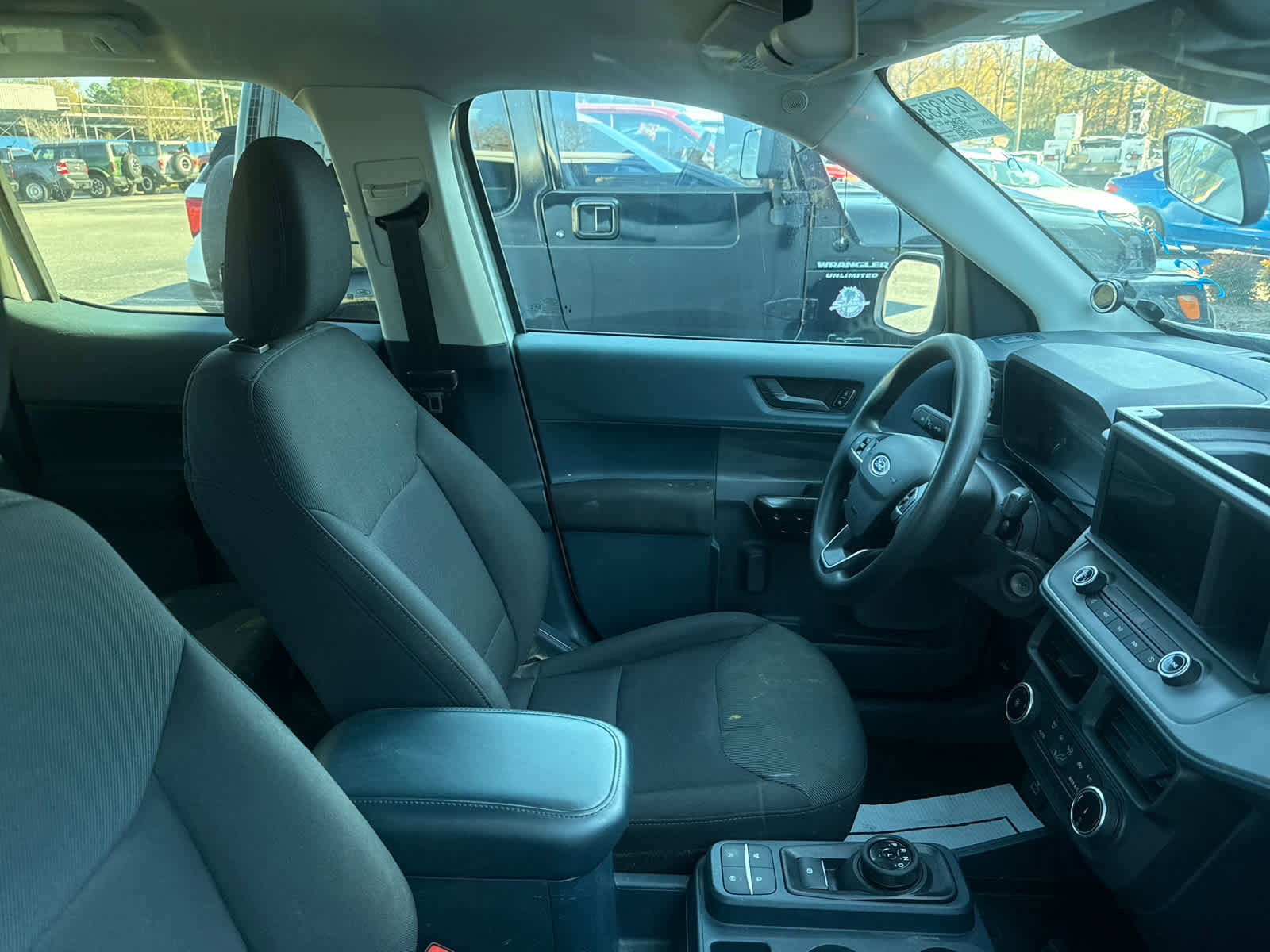 Used 2022 Ford Maverick XL image 18