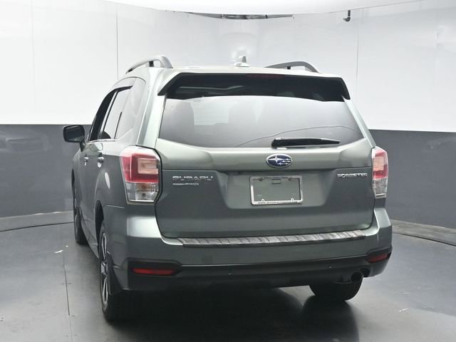 Used 2018 Subaru Forester 2.5i Limited AWD/4WD image 6