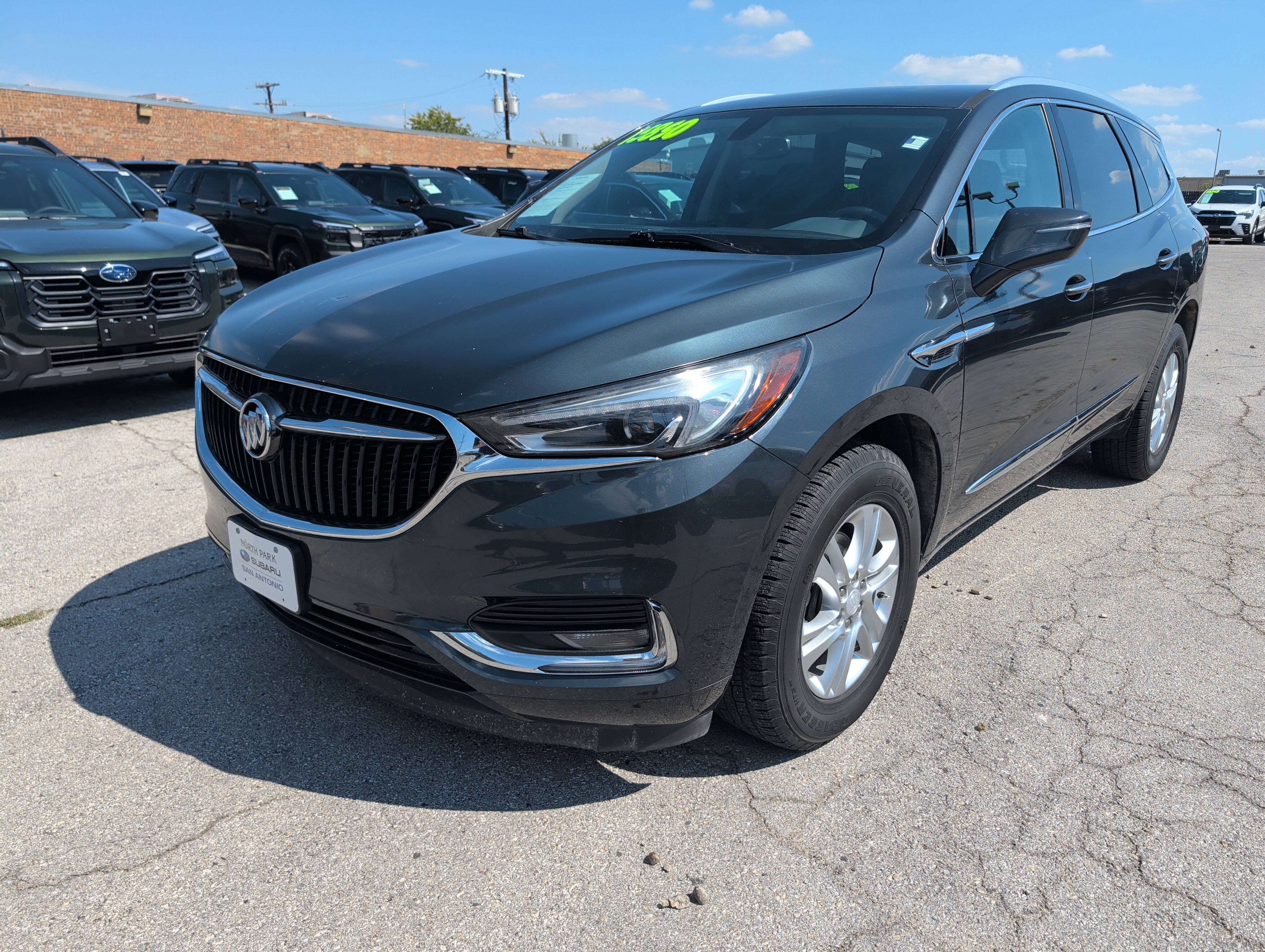 Used 2019 Buick Enclave Essence FWD image 15